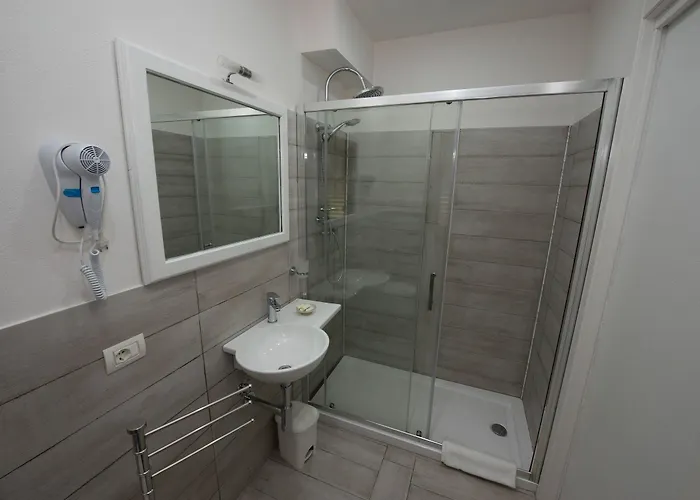 Saturno Nocleg ze śniadaniem