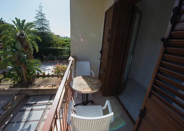 Saturno Nocleg ze śniadaniem