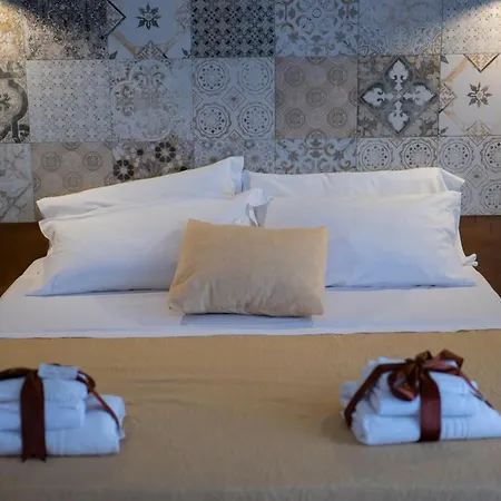 Saturno Couette-café 4*