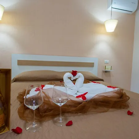 Saturno Oda ve Kahvaltı Tropea