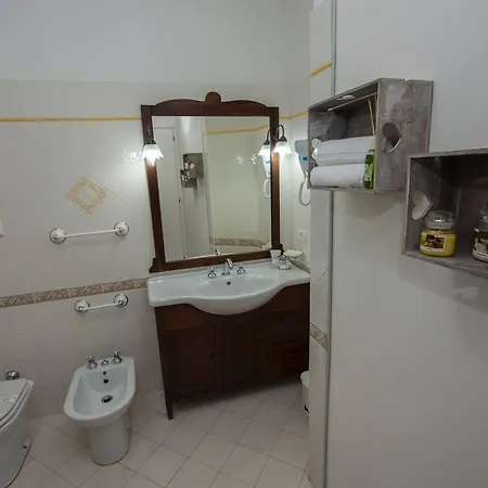 Saturno B&B 트로페아