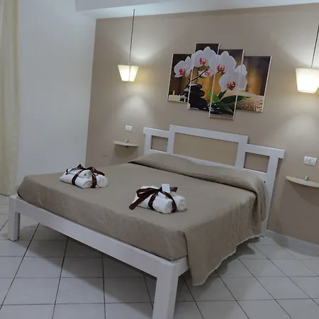 Couette-café Saturno Tropea