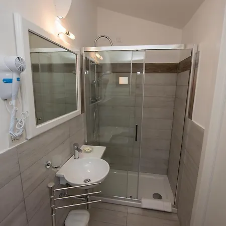 Saturno Bed & Breakfast 3*